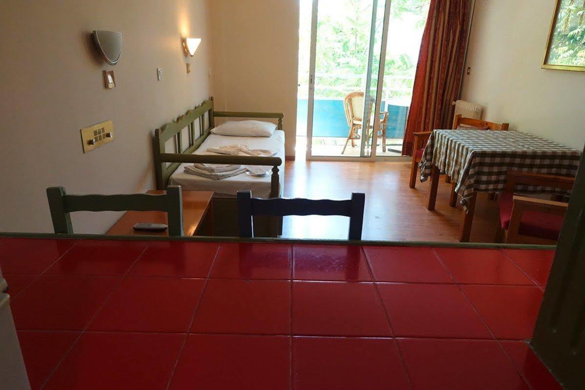 Bristol Apartments Кос Экстерьер фото